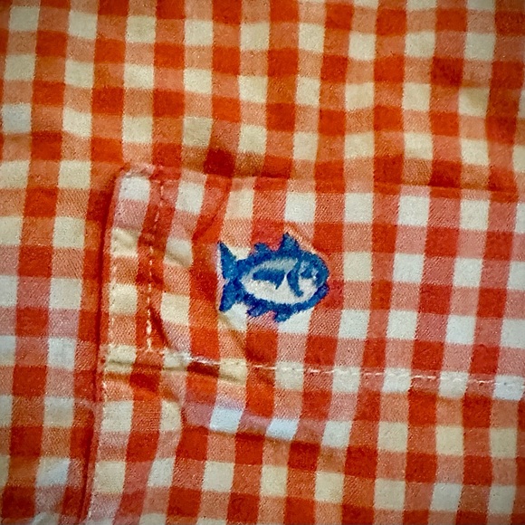 Southern tide plaid casual button-down shirt. Size L - Picture 2 of 3
